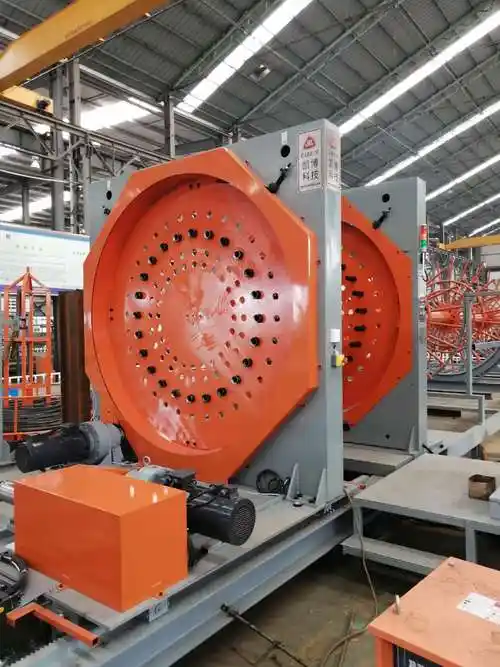 自动钢筋笼滚焊机