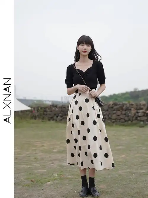 鹿向南 白色波点半身裙女高腰显瘦今年流行裙子中长款a字裙子夏季