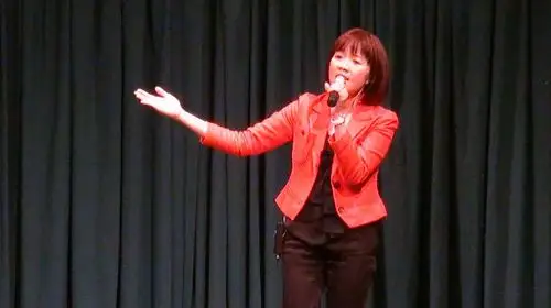 泥土音乐创办人盛晓玫在