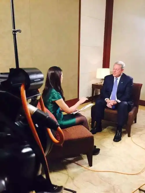 coco陈淑琬她也是2017华姐夏令营主播课程培训导师:她曾先后获得凤凰