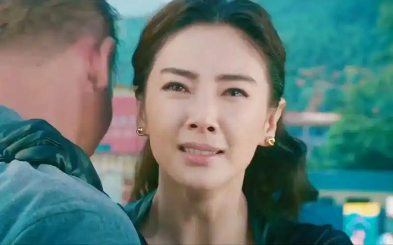 《美人鱼》张雨绮饰霸道女富豪李若兰