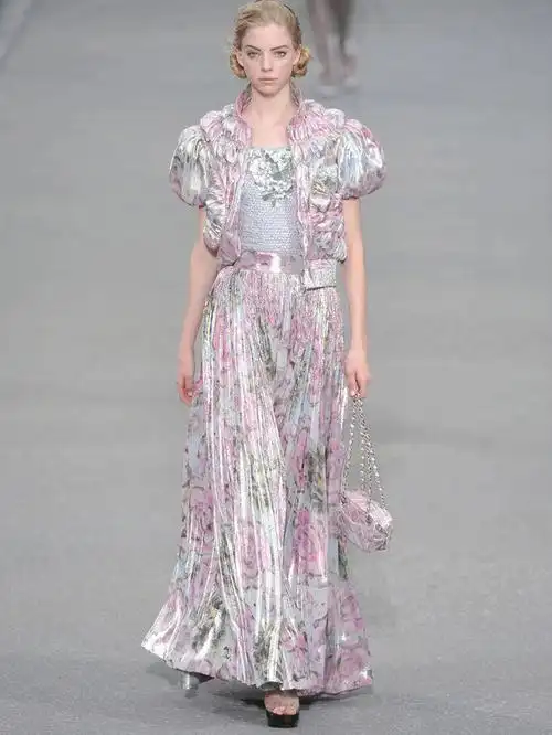 chanel spring 2009 #香奈儿  #经典秀场  #时装设计