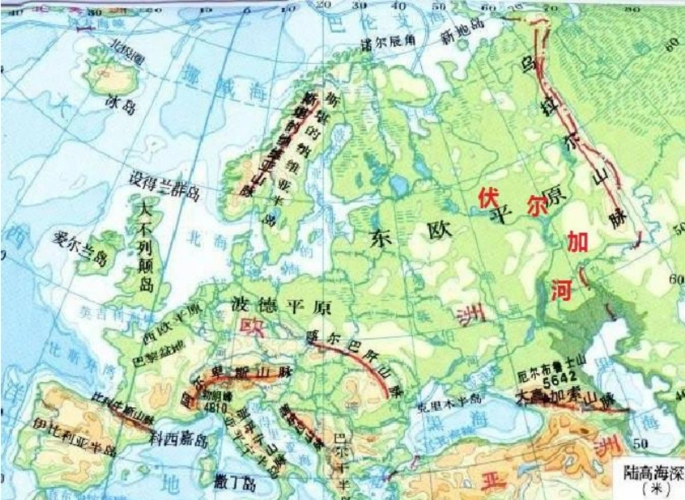 就不得不进一步西迁,推动南俄草原的游牧势力,并进入东欧平原和波德