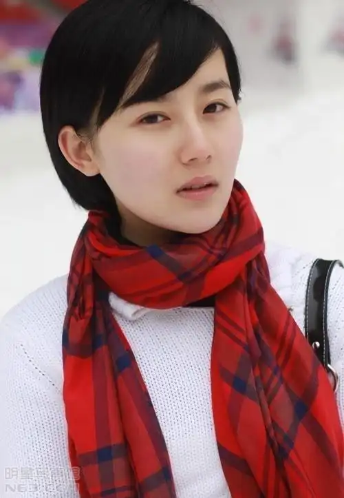 张舒羽写真图片-自制960x1280壁纸.大图-明星写真馆n63.com