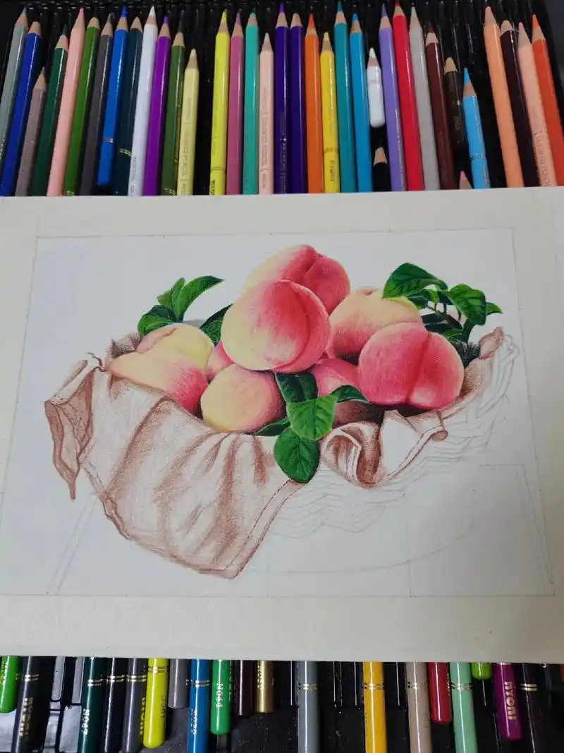 彩铅画-一筐桃子.关关难过关关过,前路灿灿亦漫漫.自己选择的 - 抖音