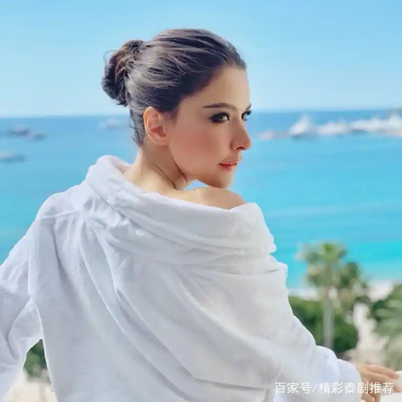 泰星janie38岁惊喜当妈,泰星rita开心接受男友求婚!