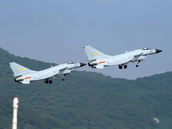 英国媒体称中国歼十飞行事故凸显发动机问题