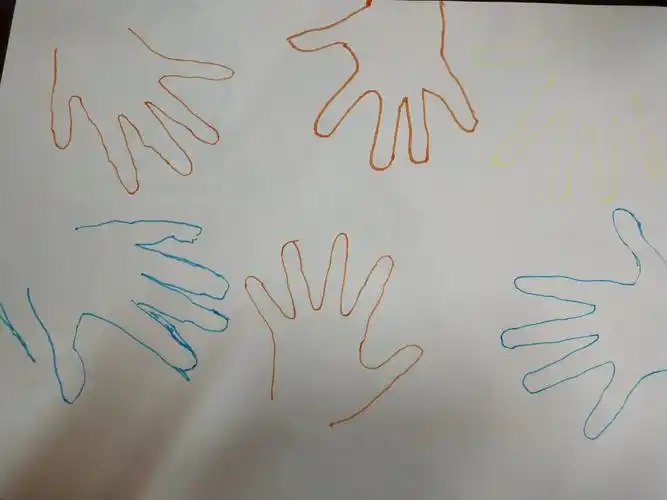 图一亮出,六只手,六只手位,六种色彩,六种笔法,尽显6种人格!