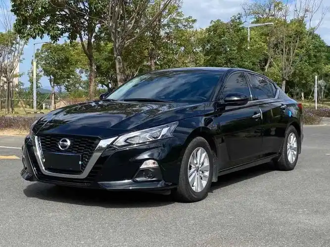 日产 天籁  2020款 改款 2.0l xl 舒适版图片