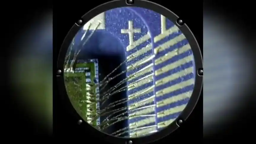 显微镜下的cpu芯片,犹如一座巨大的城市,难怪制造这么困难