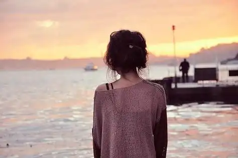 心情低落的唯美句子(描述心情低落的句子)