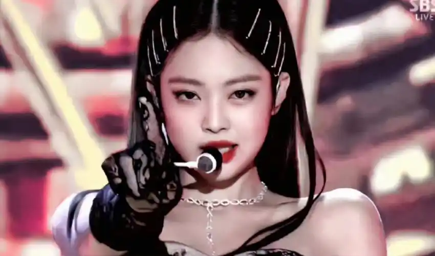 【jennie百万直拍】181225 sbs歌谣大战 黑天鹅直拍