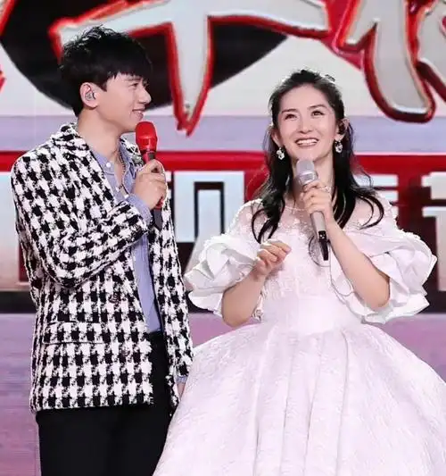 张杰谢娜合唱小风筝