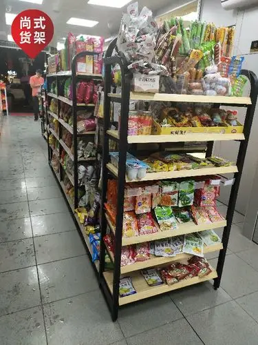 便利店货架商品陈列有讲究