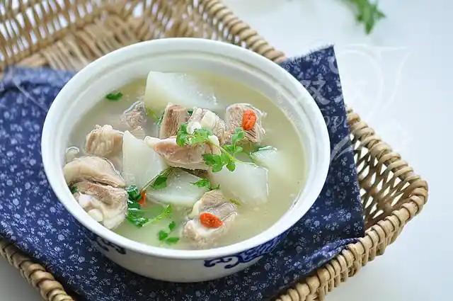 百家千宴#春节餐桌暖心汤——白萝卜羊肉汤【汤水篇】