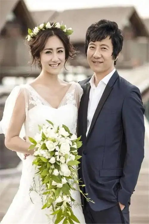 郑钧的风流史,收割太多女神,前妻跟他20年终被辜负