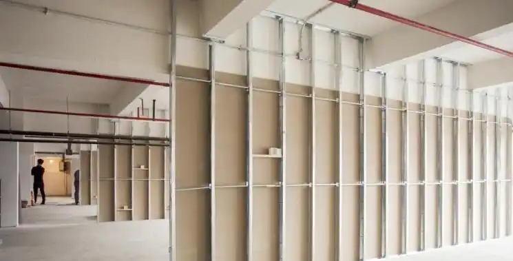 隔墙隔断墙面轻钢龙骨石膏板玻璃隔断铝方管隔断