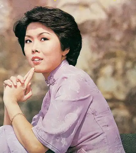 香江群音之两忘烟水•关菊英