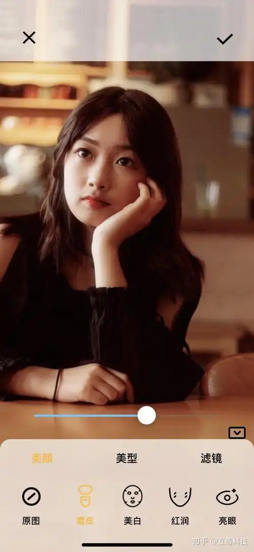 有什么拍照自然又好看的美颜相机推荐吗?