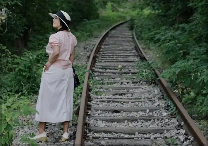 铁轨04人像摄影