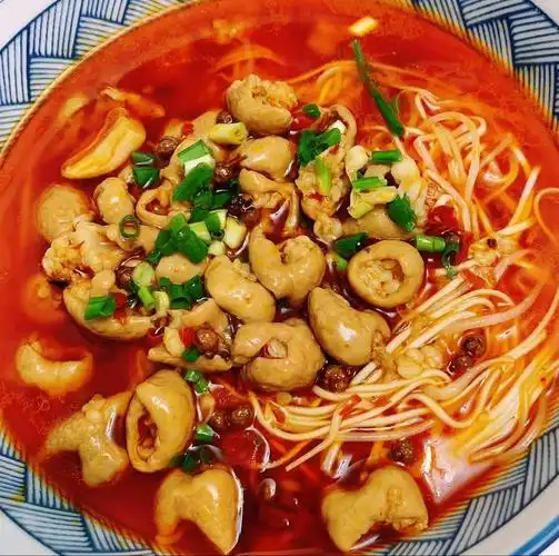 美食家常汤面做法推荐:酸汤挂面,阳春面,肥肠面,巨美味好吃