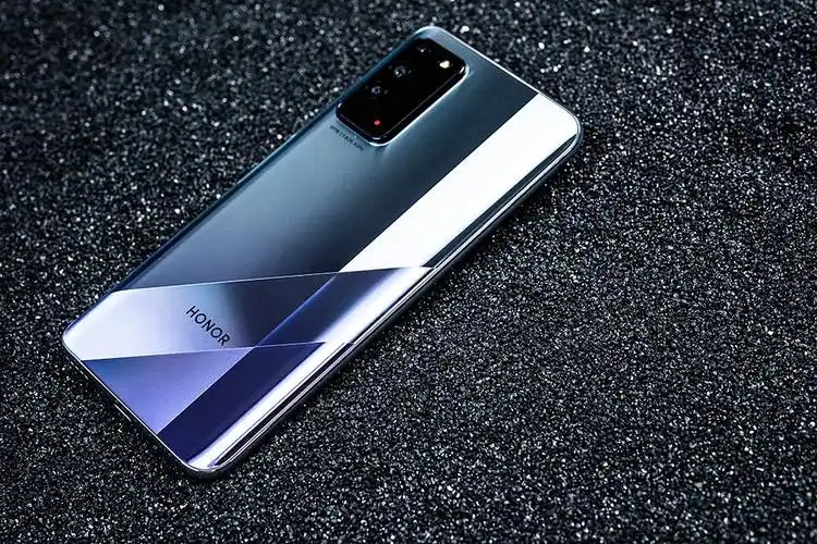 荣耀x10图赏3d幻变玻璃机身