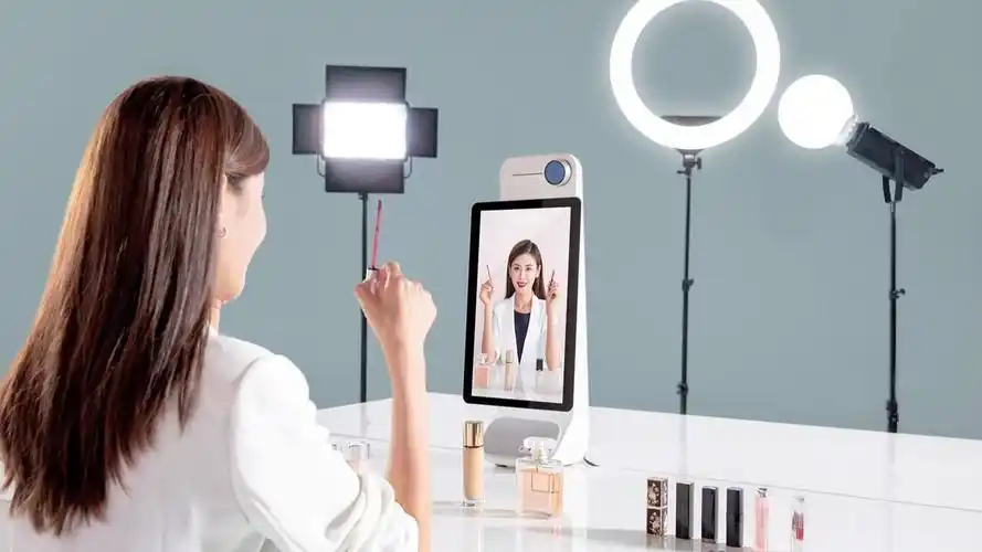 卡多希直播的个人频道