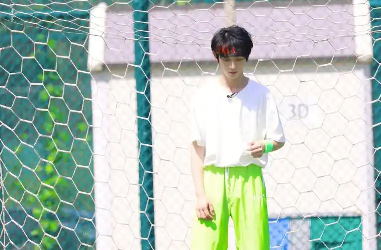 丁程鑫 - 堆糖,美图壁纸兴趣社区