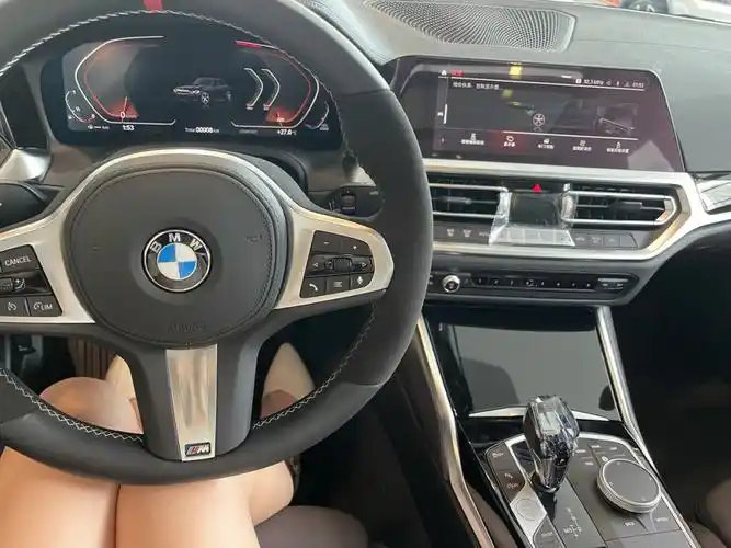 定了22款的宝马320lim