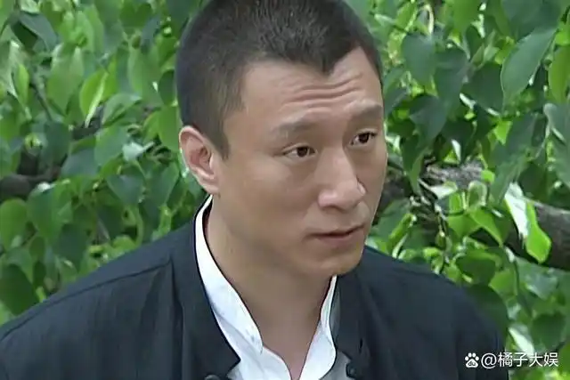 《征服》里刘华强明知李梅拖后腿,为何不赶走她?5个原因很无奈