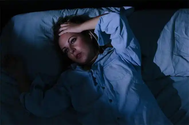 半夜睡醒后数星星如此夜晚太难熬四招或能助你一觉到天亮