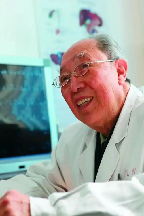 吴孟超手术室是我一辈子的战场