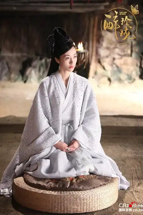 韩雪《醉玲珑》造型仙美 锦衣华服尽显雍容高雅(组图)