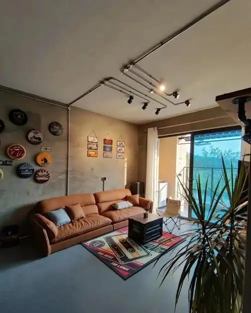 90后女护士12w装修130㎡毛坯房父母起初反对进门后却激动流泪