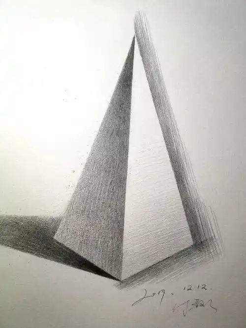 四棱锥素描四棱锥素描画法步骤