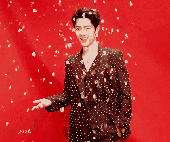 肖战##肖战微博之夜#撒金小王子～@x玖少年团肖战daytoy#肖战微博