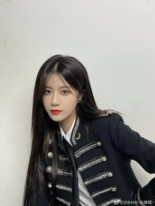 左婧媛超话#snh48group年度青春盛典#就这样吧嘿嘿