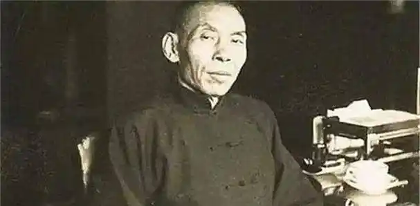 黄金荣被绑,绑匪要50根金条,儿媳给49根,剩一根取劫匪性命_杜月笙_林