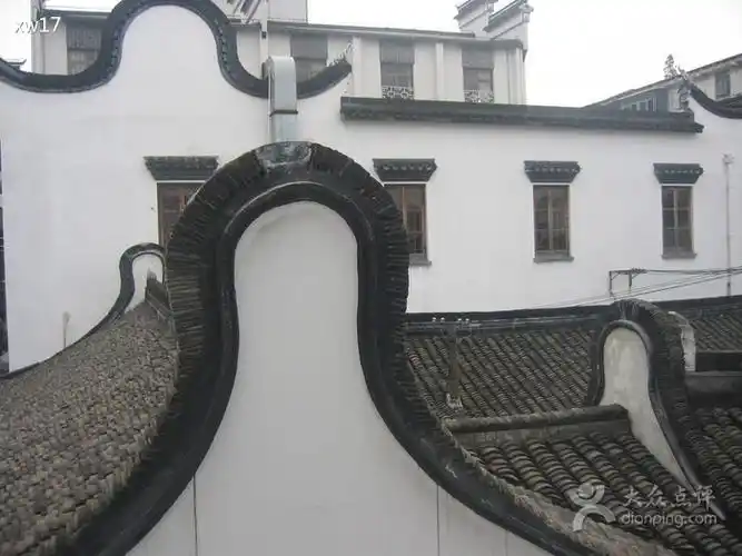 山墙是什么/女儿墙是什么/山墙是什么