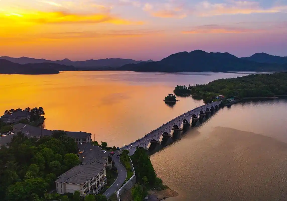 浙江余姚:湿地公园生态美
