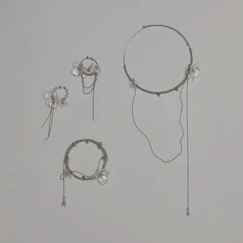 款法式透明花朵流苏项链小众设计感优雅复古可调节项圈女