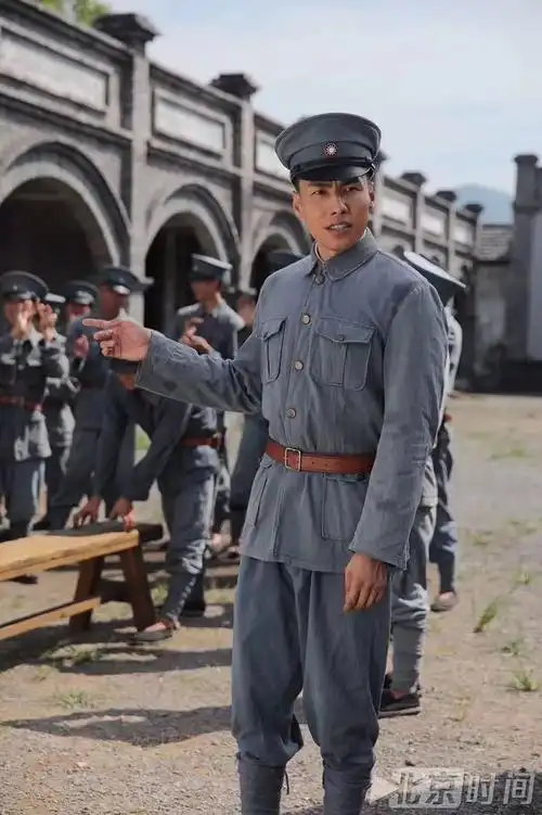 纪录片《中国1927》,关文平实力演绎北伐军官