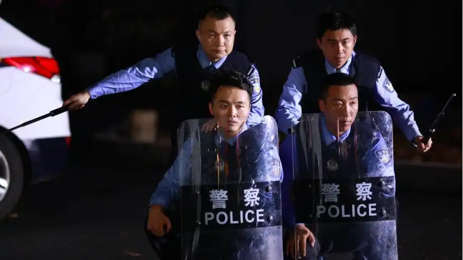 全国首档警务纪实观察类真人秀《守护解放西》 今日b站首播