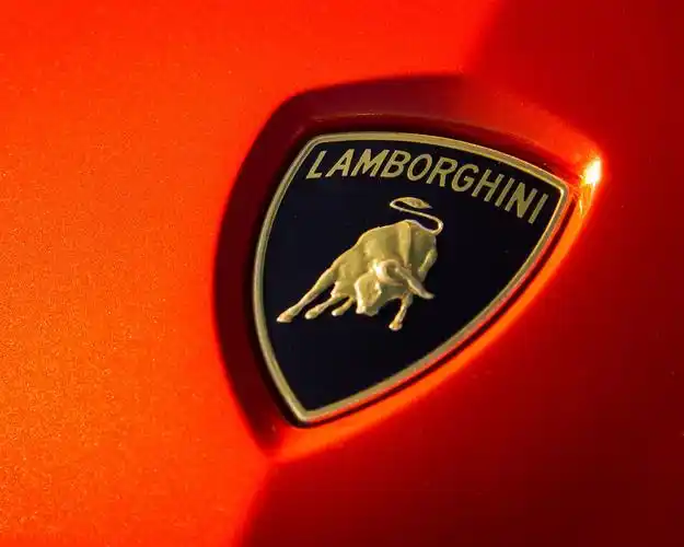 兰博基尼经典标志壁纸