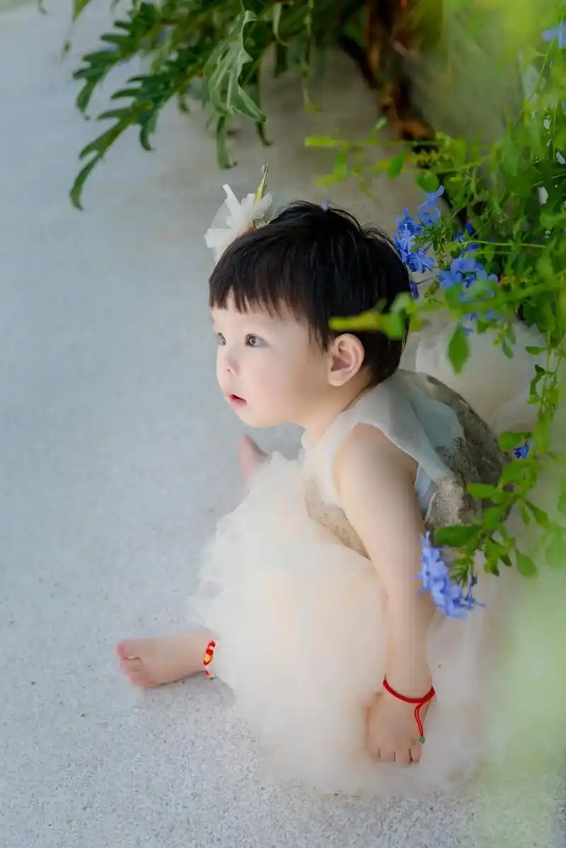 甜妹柒柒周岁啦～可爱的小宝贝#儿童摄影 #周岁照 #客片分享 - 抖音