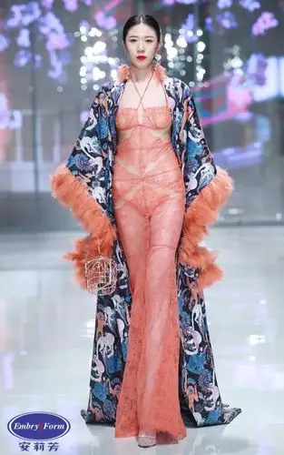 安莉芳潮流趋势秀点燃深圳内衣展