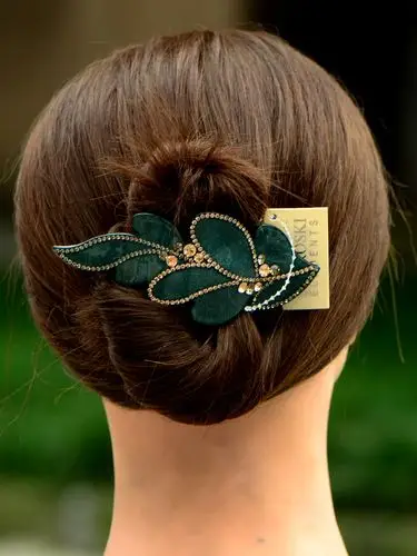 中年妈妈盘头发夹大号鸭嘴韩国横夹水钻抓夹发饰