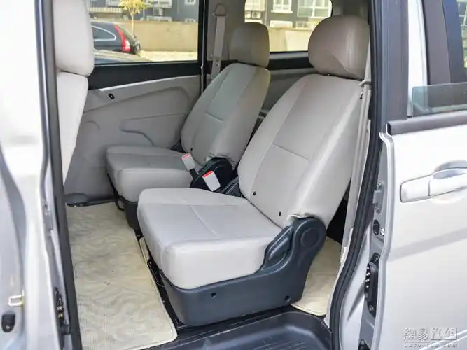 东风帅客 2016款 1.6mt标准型7座