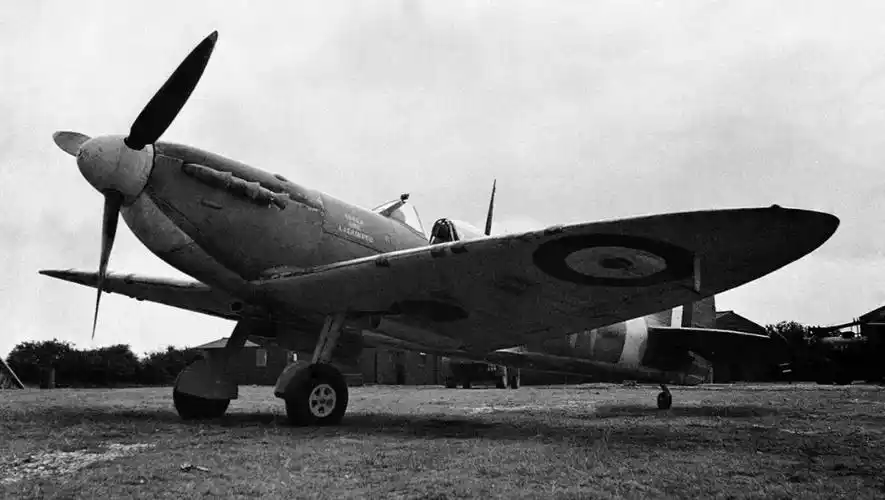 二战欧洲战场著名的喷火战斗机,绰号战斗机中的虎式坦克