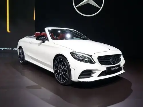 外观小改配置微调奔驰新款c级敞篷版亮相